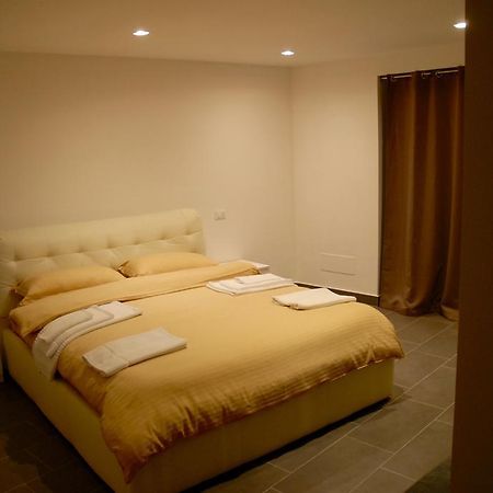 Yuba - Aragon Home Holiday Montalbano Elicona Extérieur photo