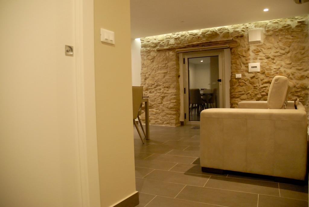 Yuba - Aragon Home Holiday Montalbano Elicona Extérieur photo
