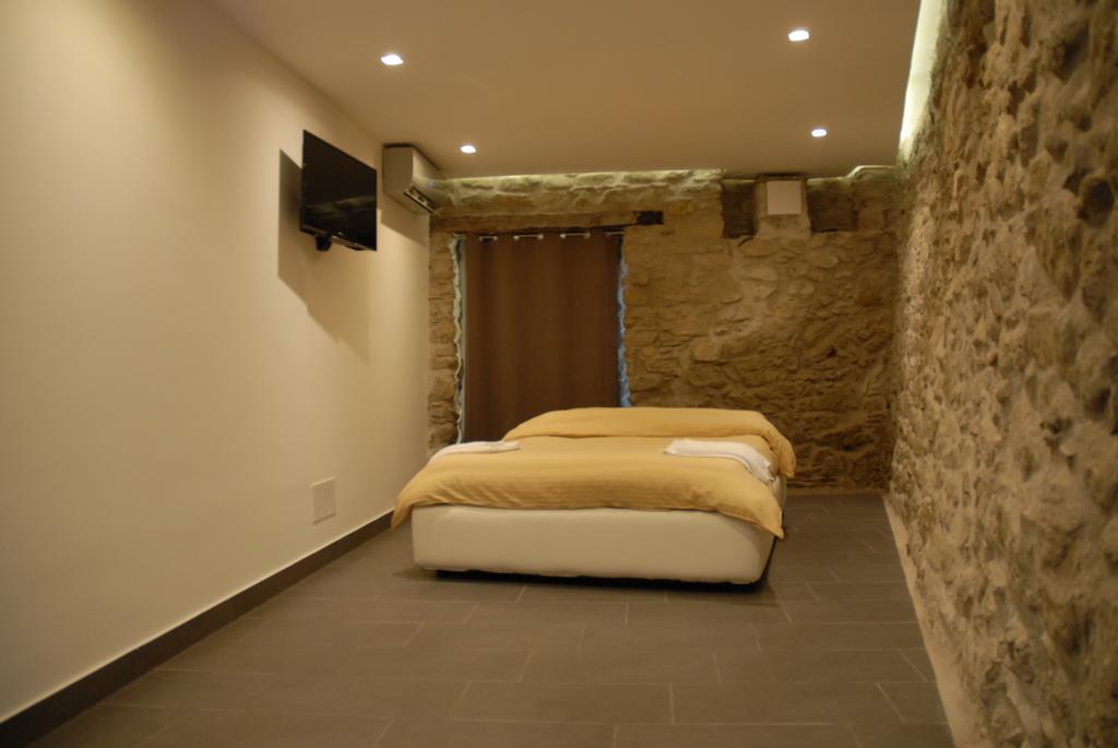 Yuba - Aragon Home Holiday Montalbano Elicona Extérieur photo